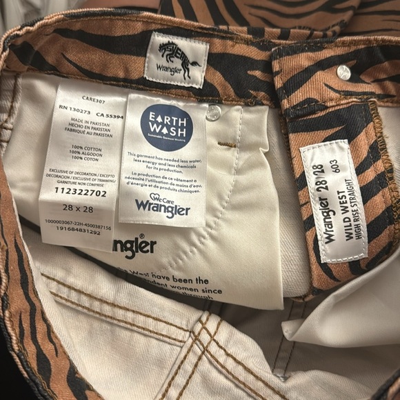 Free People X Wrangler Wild West 603 PURR High Rise Straight Leg Jeans Sz 28 NEW - Picture 16 of 16